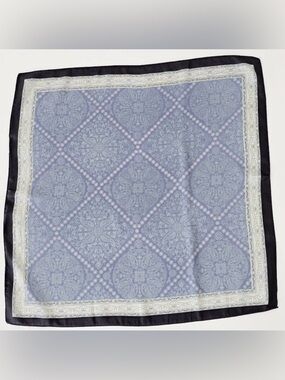 Alice Square Scarf